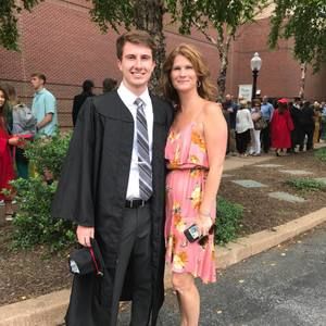 Meet your Posher, Melissa